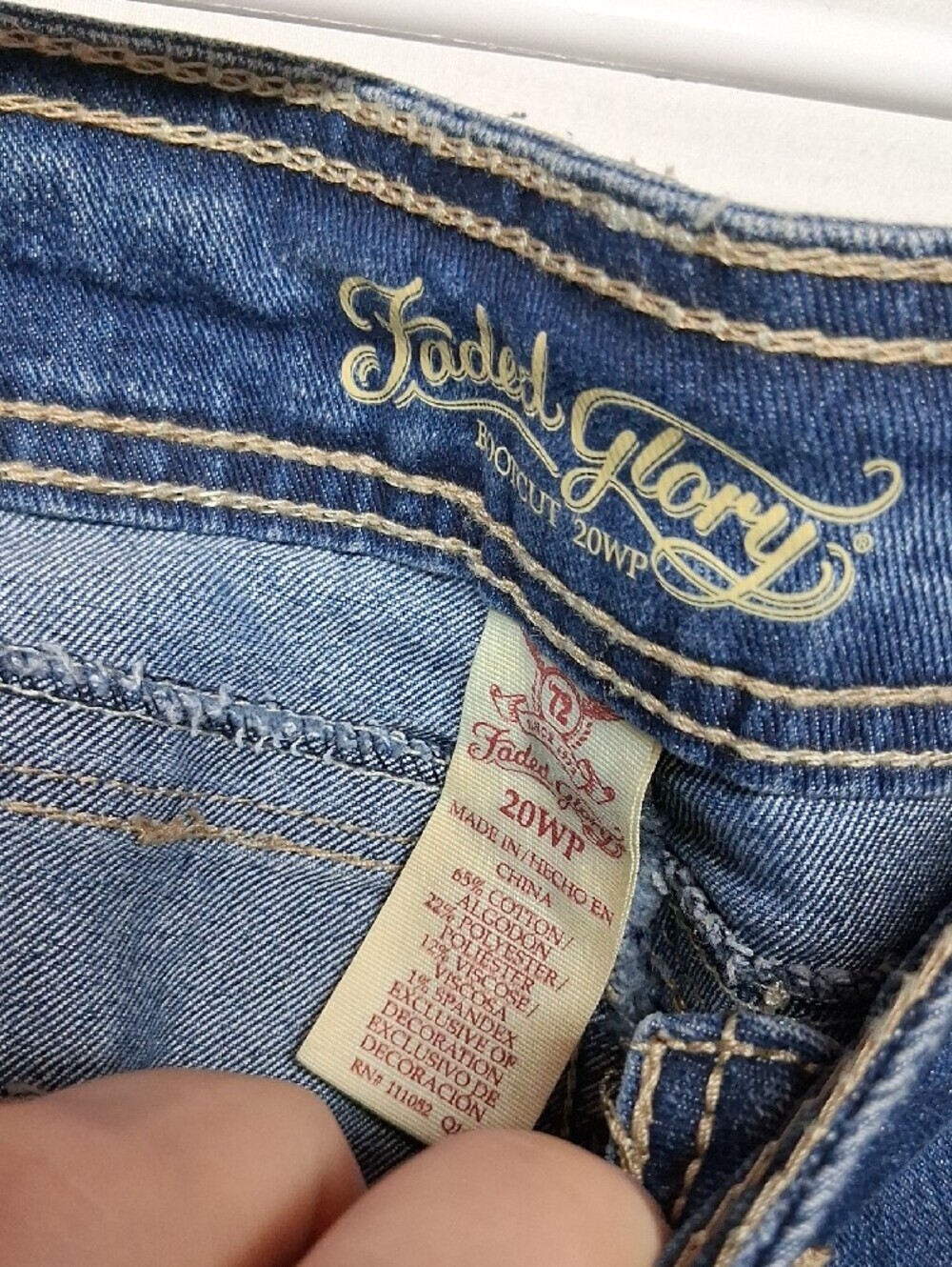 Faded Glory Medium Blue Denim Jeans - Picture 2 of 7